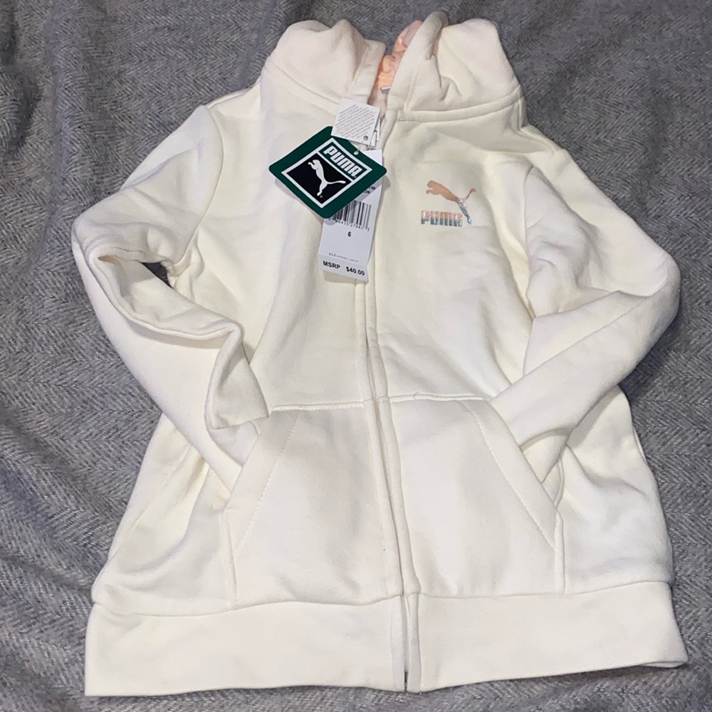 NWT PUMA ZIP UP HOODIE